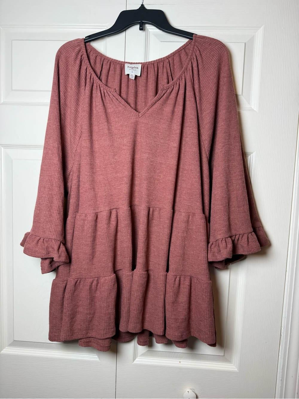 Hayden Los Angeles‎ Gorgeous Tunic Top